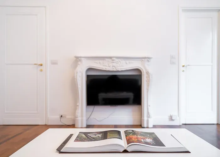 - Duomo -luxury Design شقة *