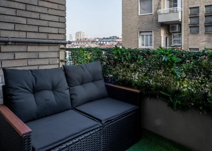 - Duomo -luxury Design شقة ميلان