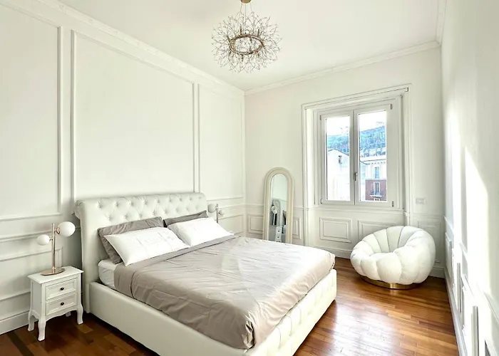 شقة - Duomo -luxury Design ميلان