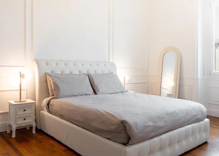 - Duomo -luxury Design ميلان